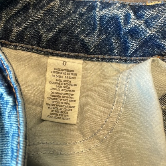 Denim shorts - Picture 4 of 5